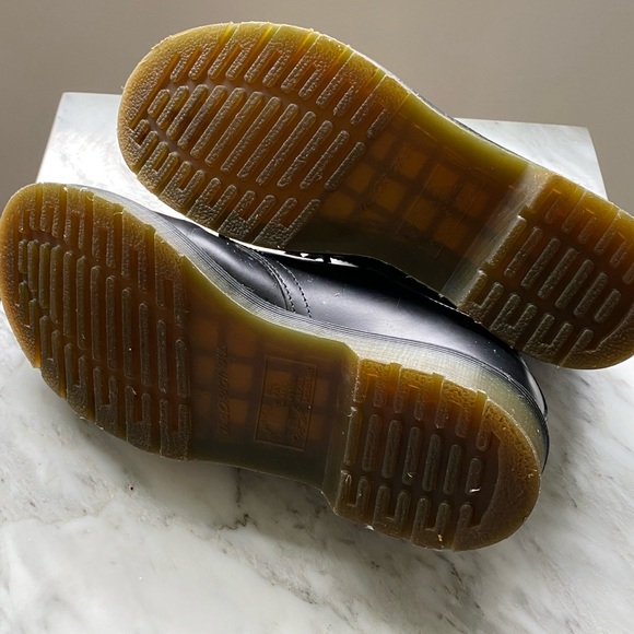 DR. MARTENS 1461 SMOOTH LEATHER OXFORD SHOES IN BLACK - Picture 7 of 9